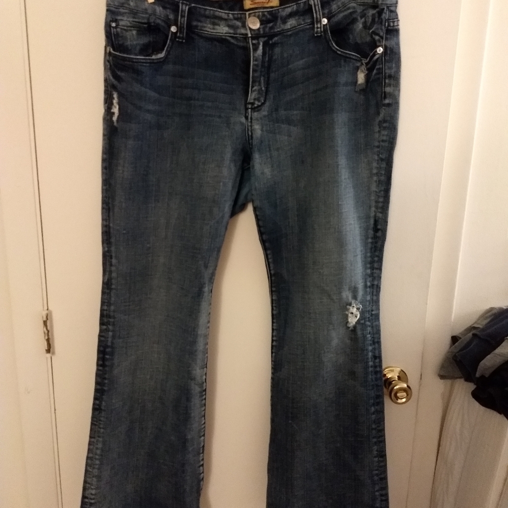 Seven7 Flare Jeans